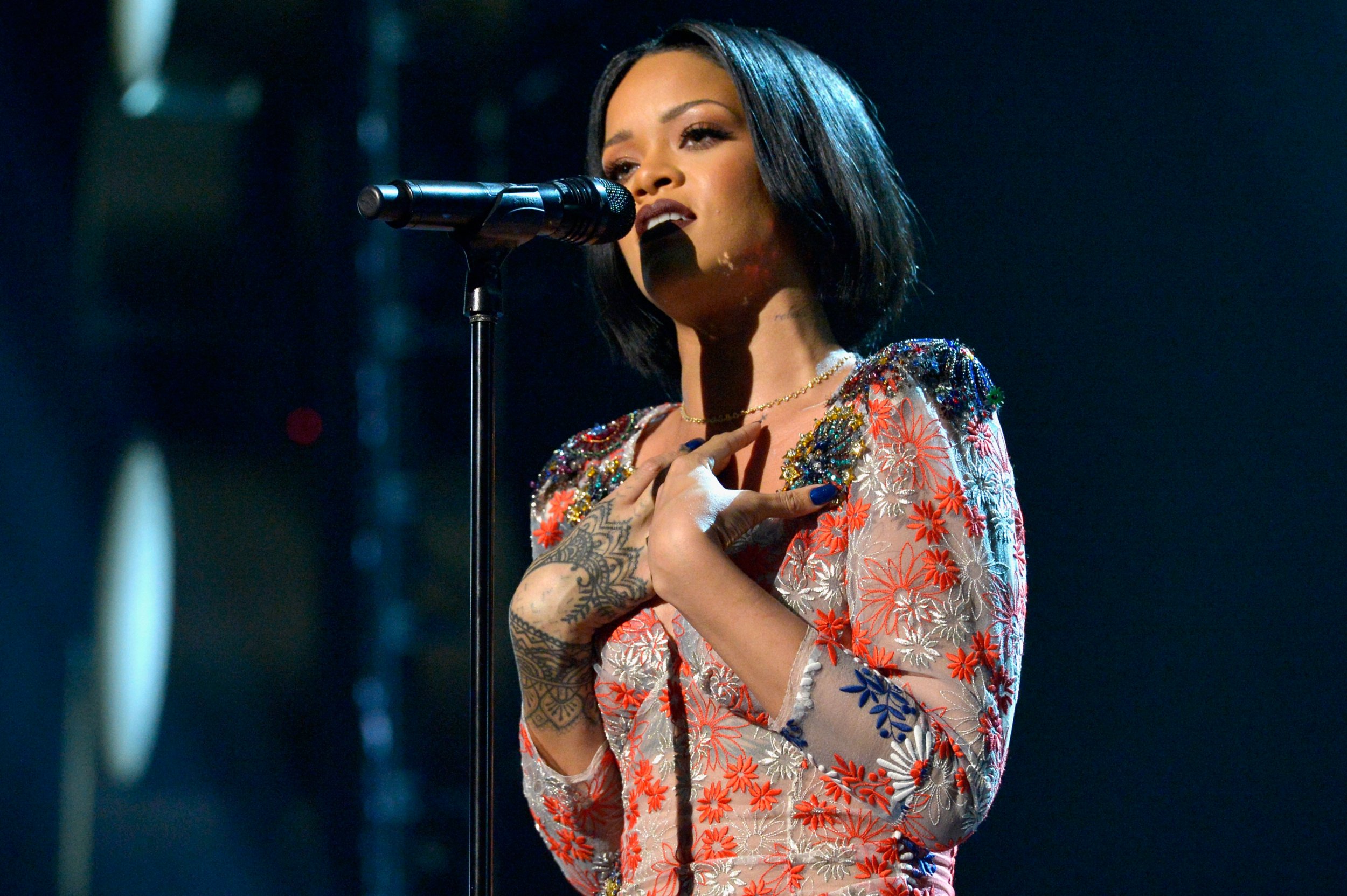 Rihanna's Rumored Upcoming Dance Music Collabs - MGraceland